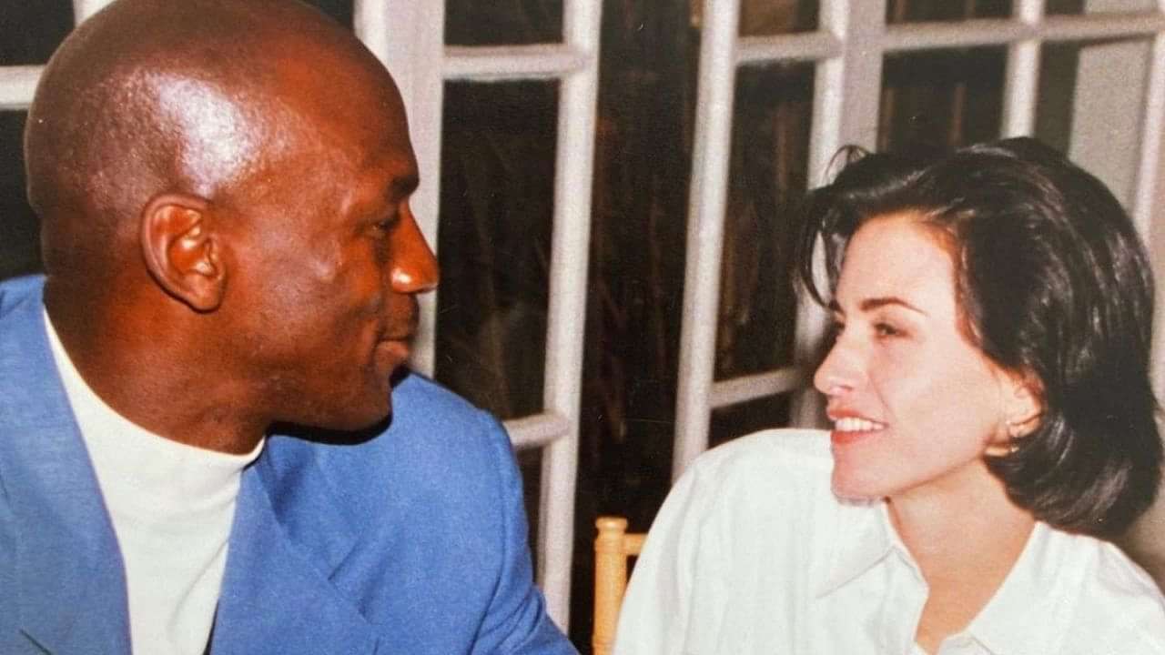 “Michael Jordan was just so affable, funny, and kind”: Courteney Cox reveals several tid-bits about the Bulls legend from when they met in 1995