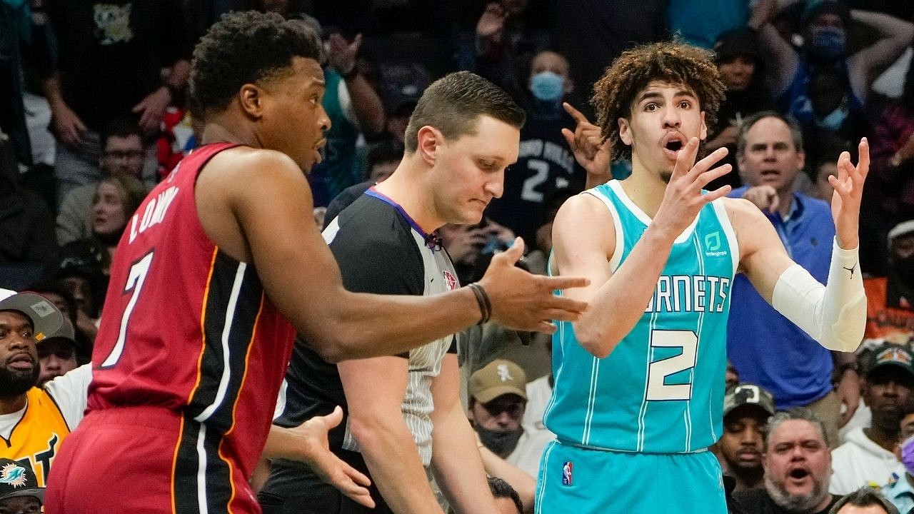 "LaMelo Ball And The Hornets Deserve A F**king Apology!": Hornets Fans ...