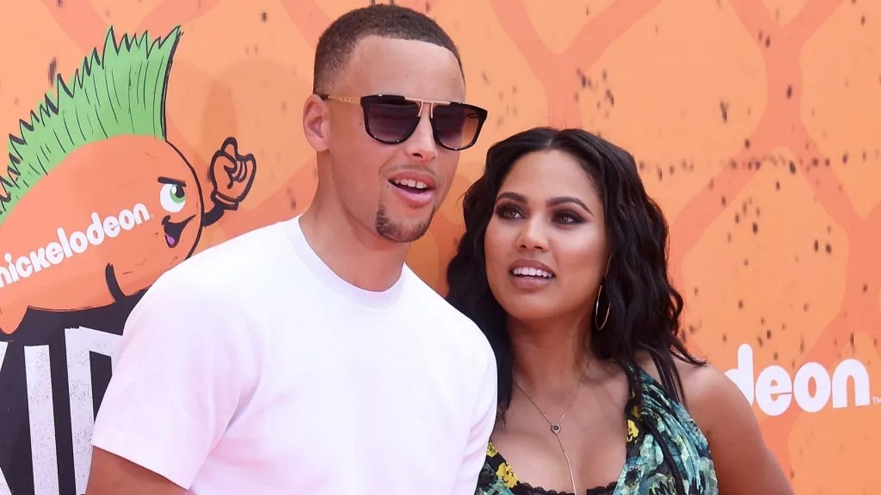 Stephen Curry has a foot fetish?!": Ayesha Curry calls the 3x champion a  weirdo for having a foot fetish as they take a relationship test - The  SportsRush