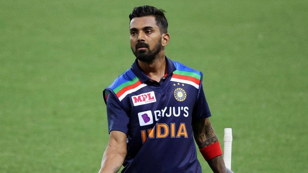 Kl Rahul Rbi Job Kl Rahul Educational Qualification Top Priority For Mother The Sportsrush