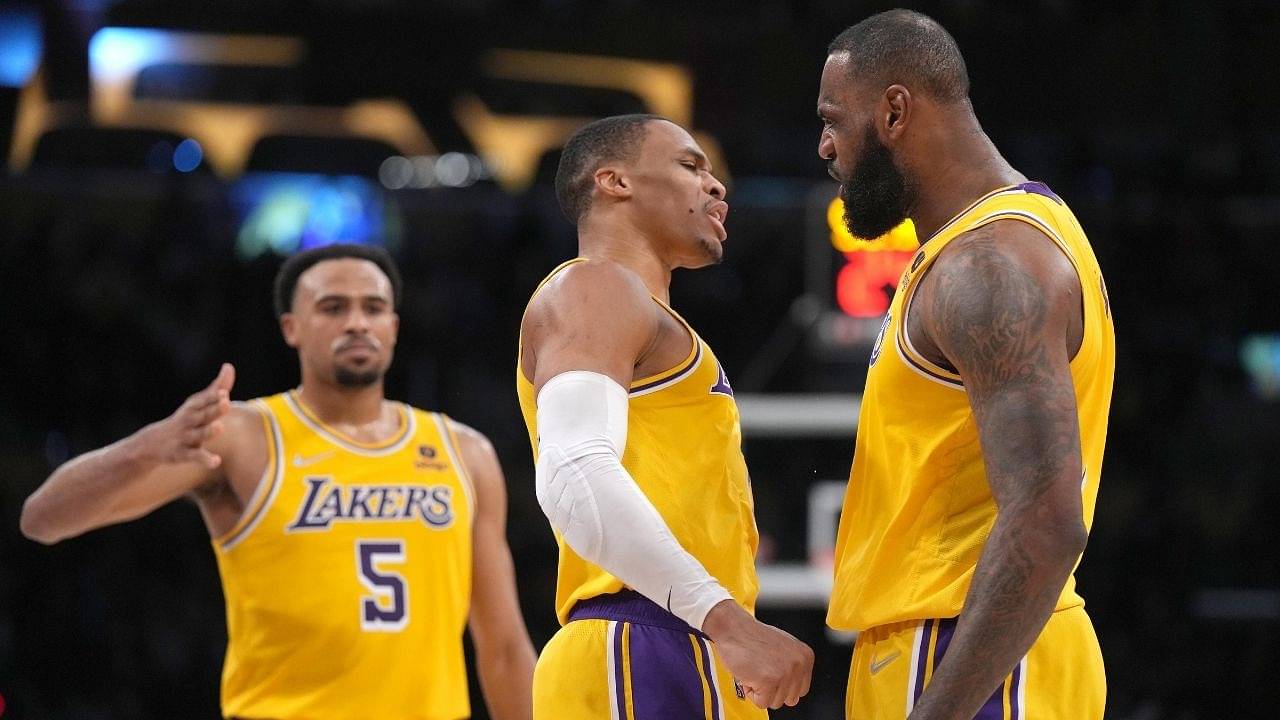 "LeBron James is publicly humiliating Russell Westbrook": NBA Twitter erupts as picture emerges of Lakers star and Anthony Davis ignoring the Brodie's high-five