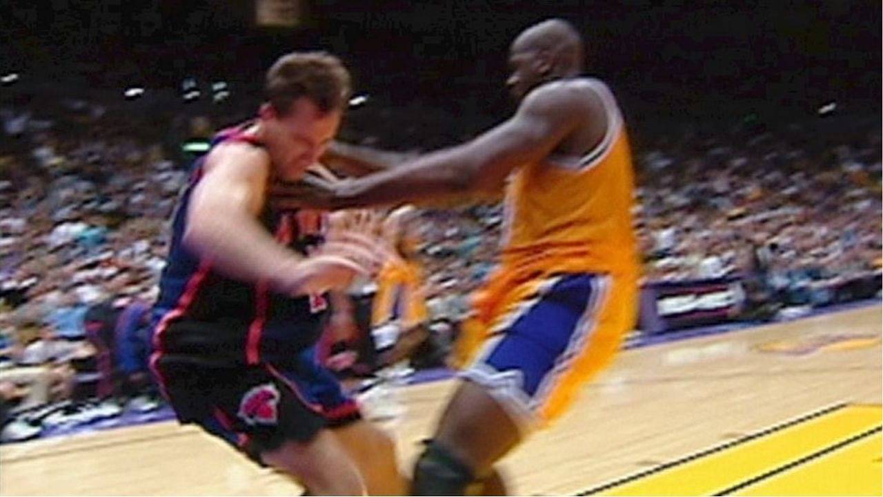 "Did Shaq really have the most disrespectful dunk of all time?": How the Lakers legend humiliated Chris Dudley with an emphatic poster 23 years ago