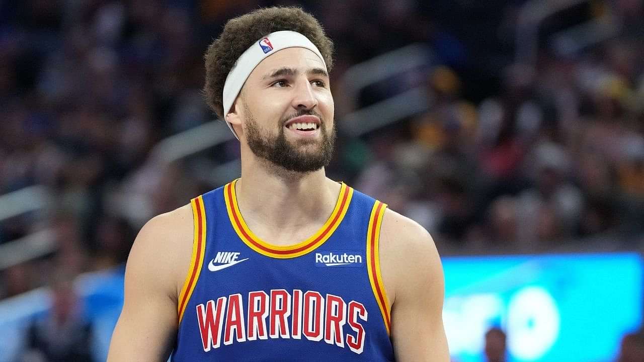 Klay Thompson watches his own highlights as inspiration
