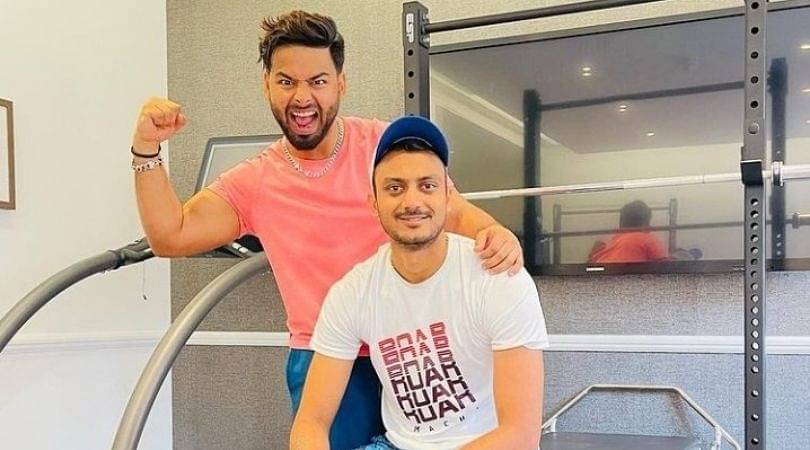 Rishabh Pant is famous for his chatters behind the wickets, and Axar Patel has revealed his reaction to the same.