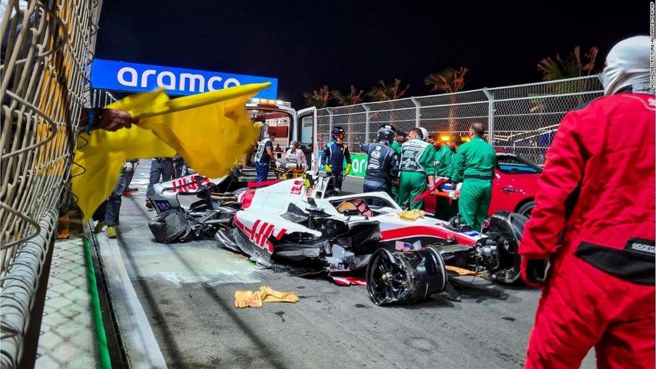 "I really wanted to say that I was okay": Haas driver Mick Schumacher explains why he didn't leave the car after his nasty crash at the Saudi Arabian GP