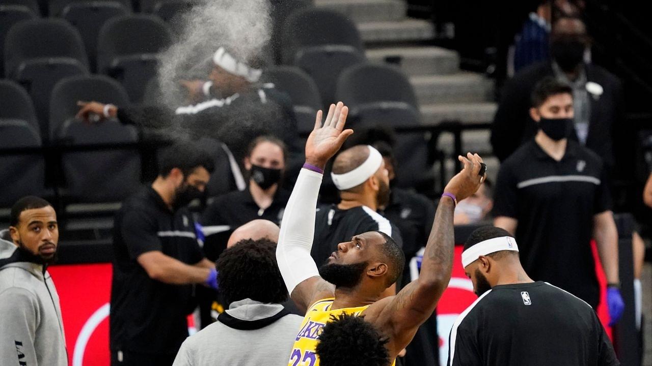 "LeBron James copies idol Michael Jordan": How the Lakers no. 23 took up the chalk toss routine from his idol the Bulls no. 23
