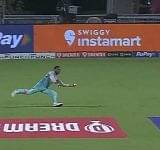 E Lewis cricketer catch video: Evin Lewis grabs sensational catch to dismiss Rinku Singh in KKR vs LSG IPL 2022 match