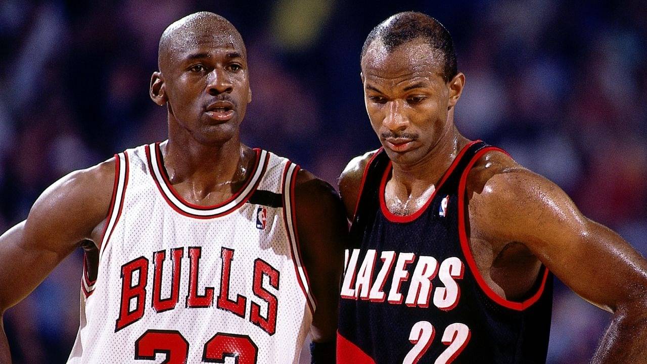“Michael Jordan and I weren’t enemies but if you come in my way, I’ll knock your nose off”: Clyde Drexler broke down his rivalry with Bulls legend