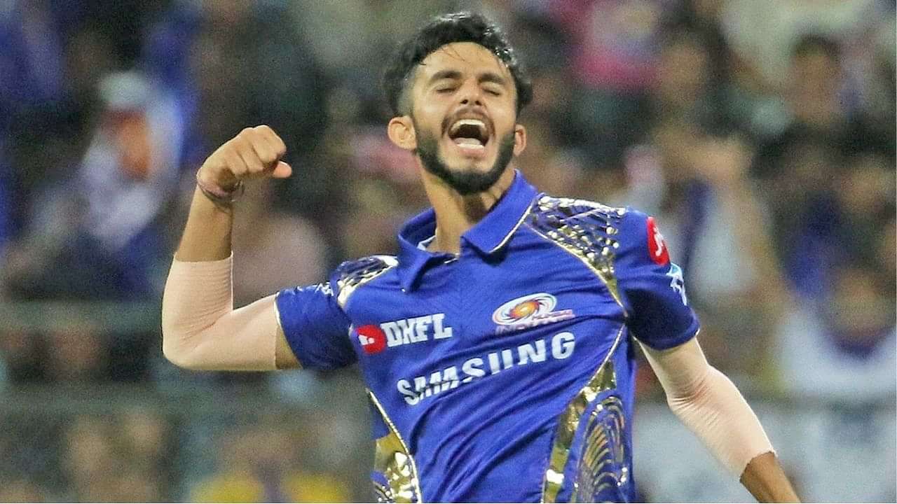 Mayank Markande stats Sanjay Yadav IPL 2022 cricketer price The