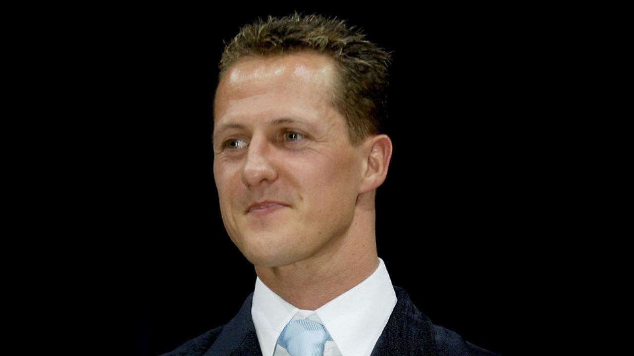 «Mindre enn £ 20 000 for en flytur» – Michael Schumacher ønsket ikke å fly fra Norge til FIA på grunn av drivstoffkostnaden;  FIA svarte at boten ville bli dyrere