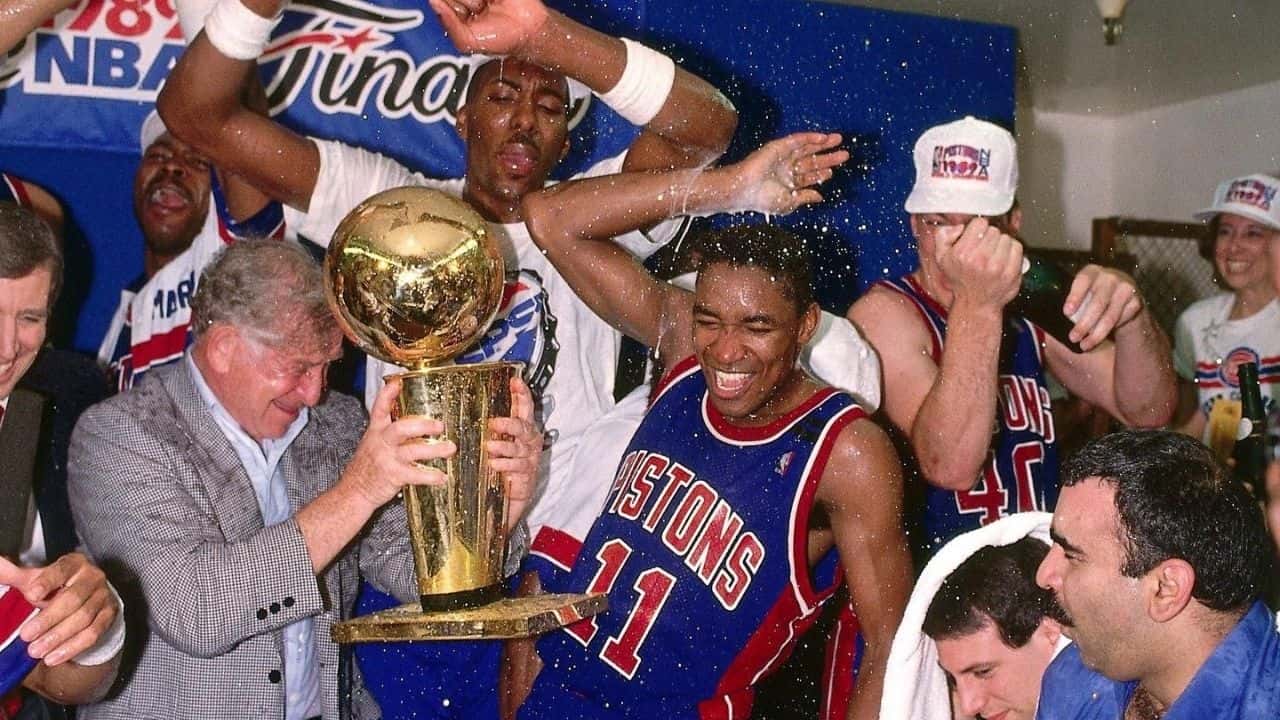 "Isiah Thomas really choked his assistant coach!" When the Pistons