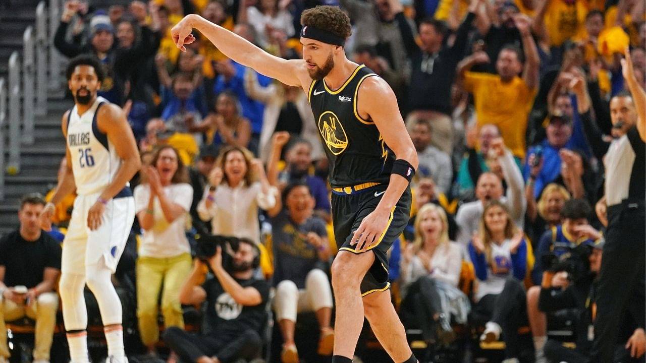 “Klay Thompson really out there hitting the Stephen Curry shimmy”: NBA Twitter reacts as the Warriors guard does his best Chef Curry impersonation during Game 5 vs Mavs