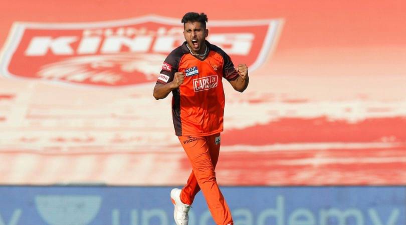 Indian pacer Umran Malik has revealed that he never followed Waqar Younis, and he instead picked three Indian pacers as his idols.