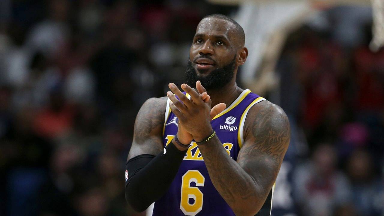 "LeBron James gave Nike's founder a $7500 vintage Rolex from 1972!": When Lakers superstar showed his ultimate boss some serious gratitude for his $90 million contract