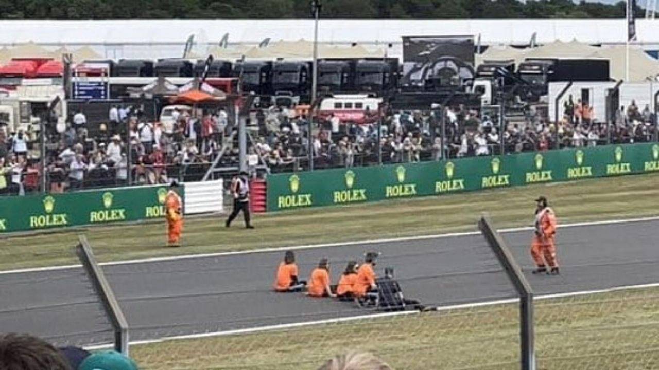 "Don't encourage such reckless behavior" - Martin Brundle criticizes former Barcelona player for defending oil protesters at British GP
