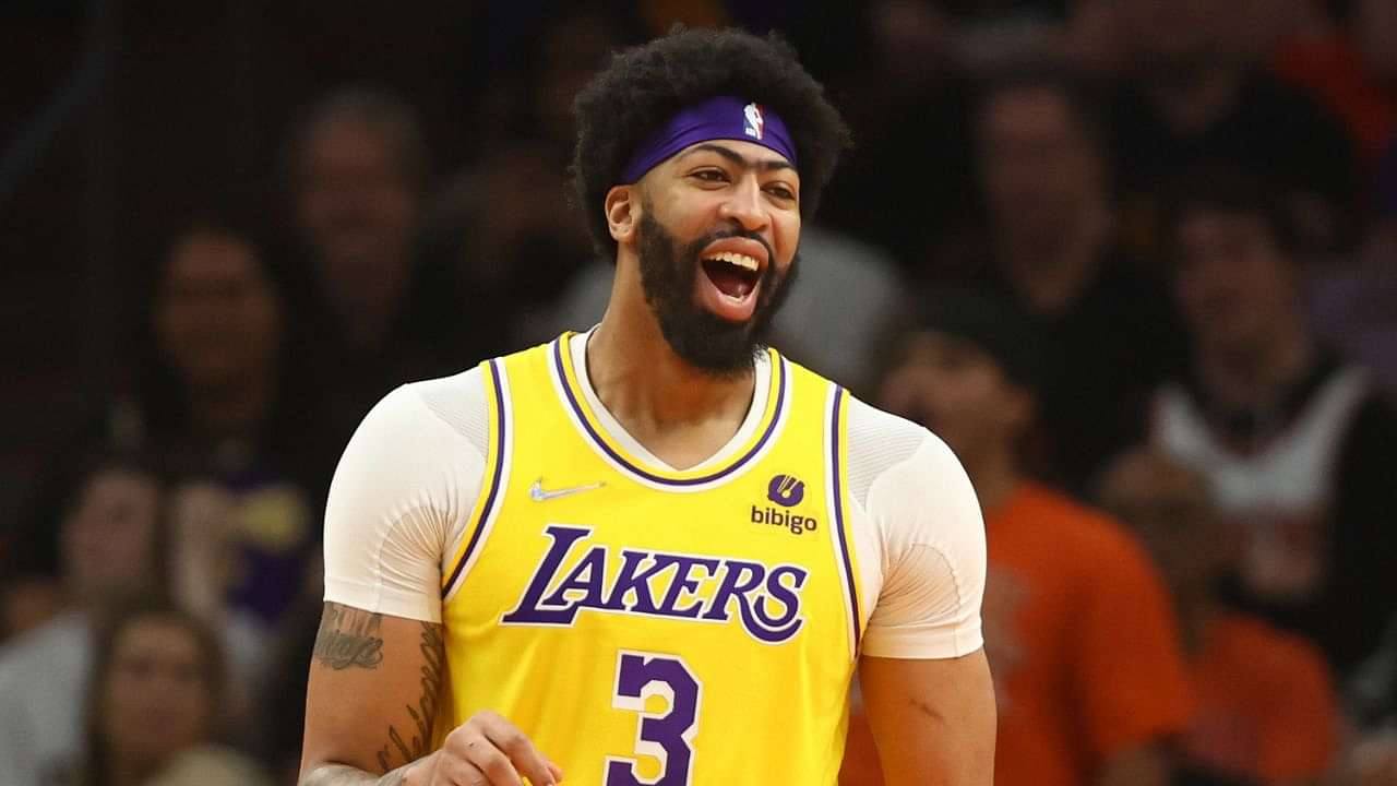 LeBron James fuels Anthony Davis MVP hype with 1-word take