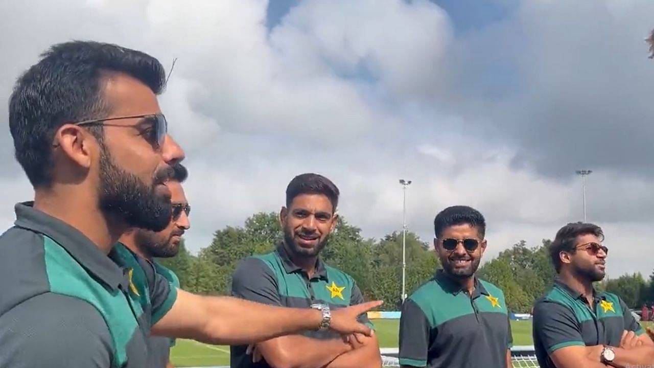 "He's Cristiano Messi both mixture": Shadab Khan introduces Babar Azam to AFC Ajax player with Ronaldo-Messi reference