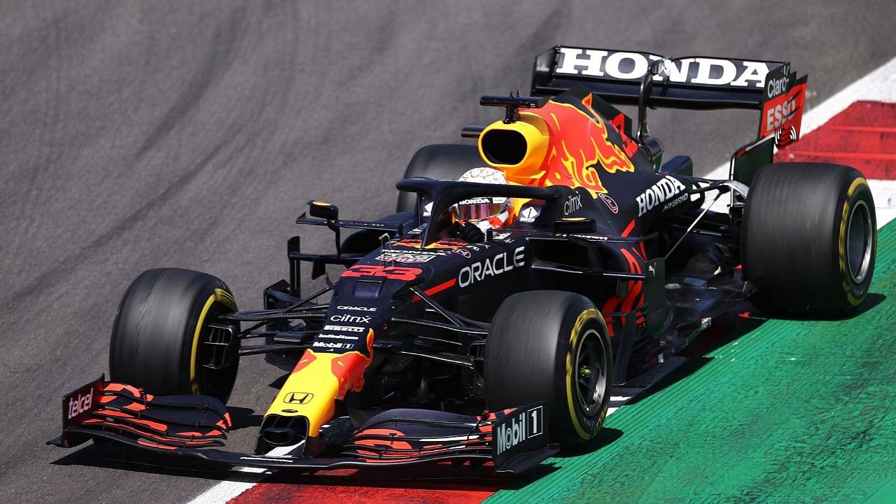 Cover Image for $8000 scale mode of Max Verstappen’s Championship winning Red Bull on sale