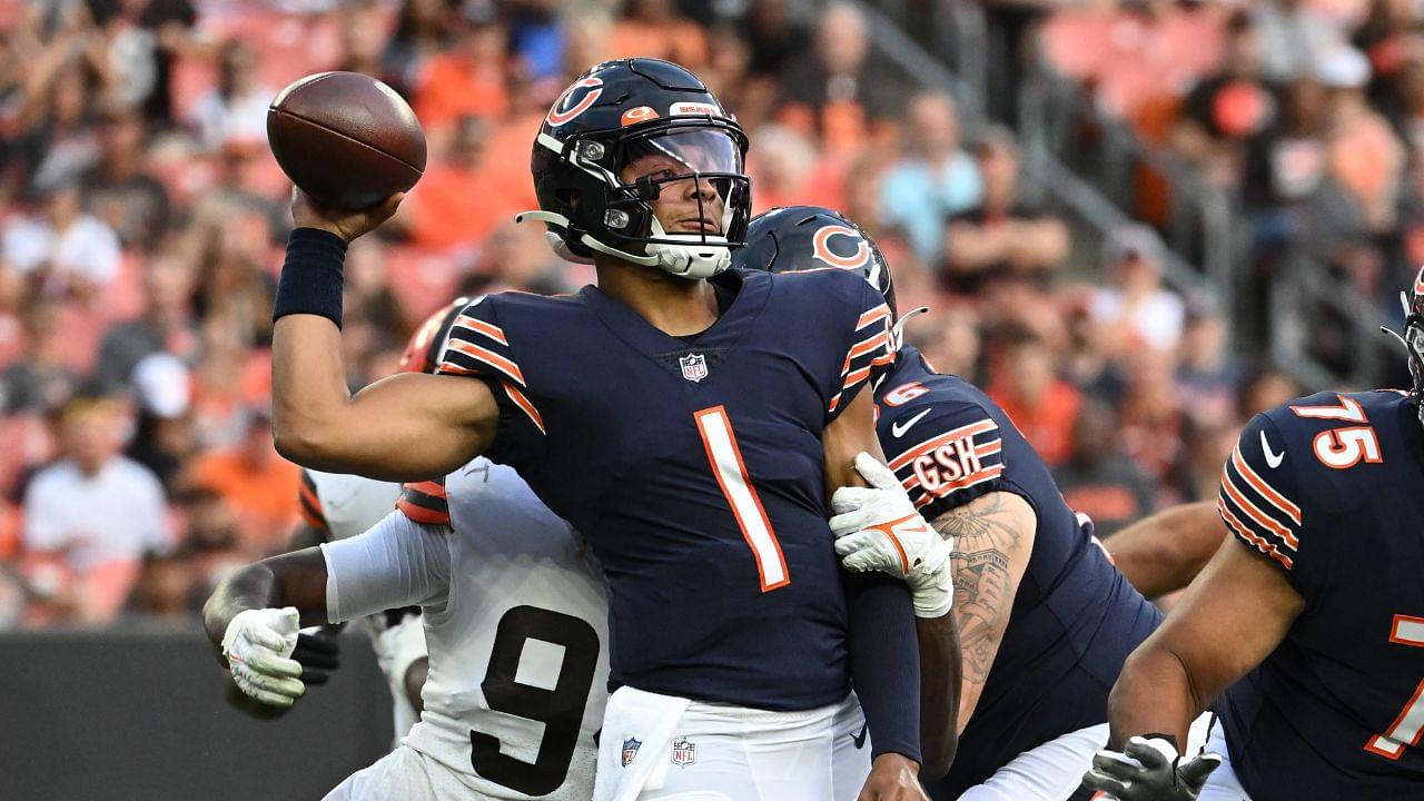 6'3" Justin Fields Diced Up the Starting Browns Defense To The Tune of 3 Touchdowns Giving Bears Fans Hope For the Season