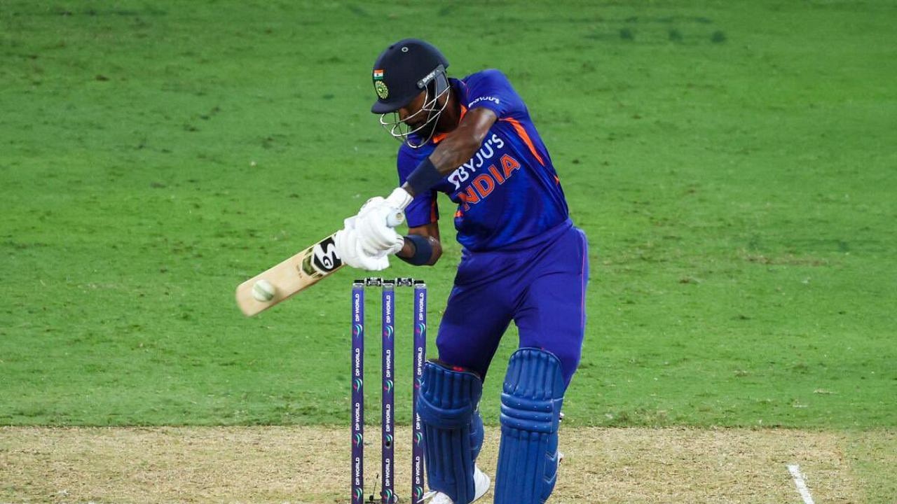 Is Hardik Pandya injured: What happened to Hardik Pandya in Asia Cup