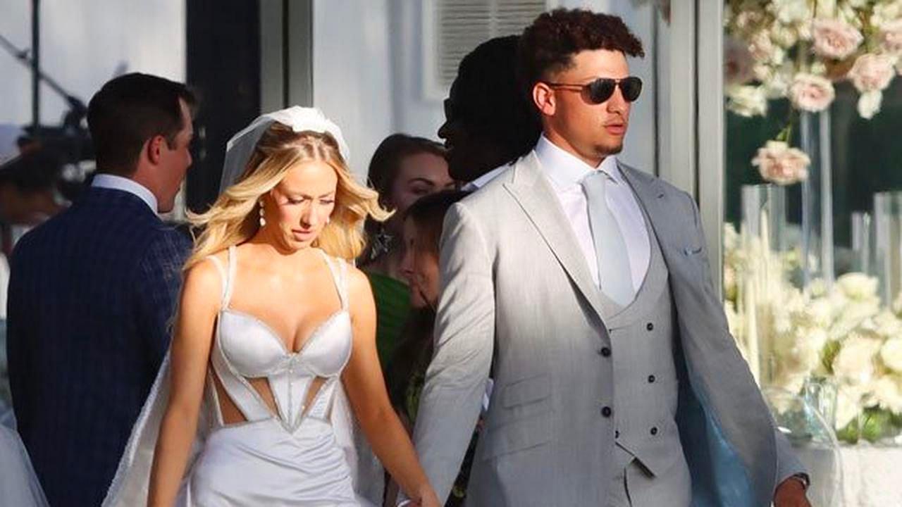 Patrick Mahomes and Brittany Matthews handed out icy $9,600 wedding invitation gifts in lieu of Chiefs QB's $503 million extension