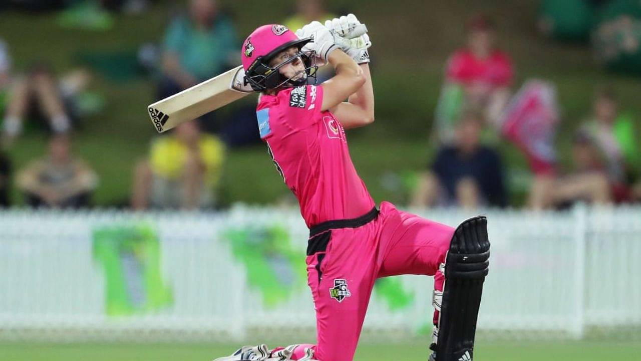 Ellyse Perry has signed a contract extension with WBBL side Sydney Sixers Women for the upcoming Women's Big Bash League.