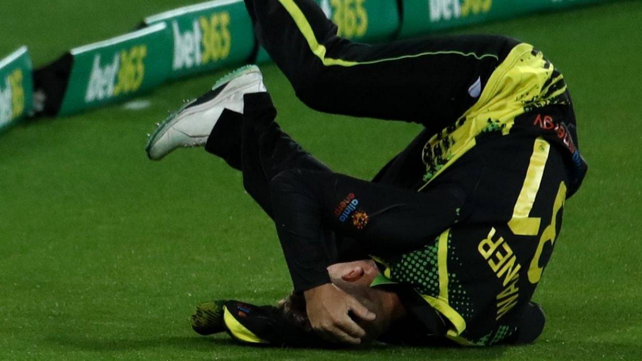 David Warner Injury: The Australian opener got injured while fielding in the 2nd T2oI against England in Canberra.