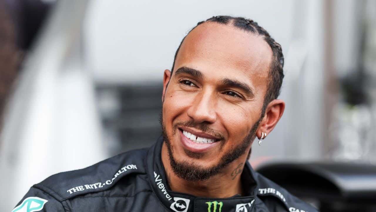"Thinking of Ayrton Senna and Alain Prost": 7-time World Champion Lewis
