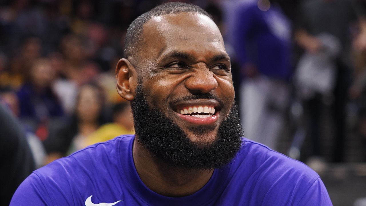 "Is LeBron James Left Handed?" Could Lakers Superstar One Day Decide