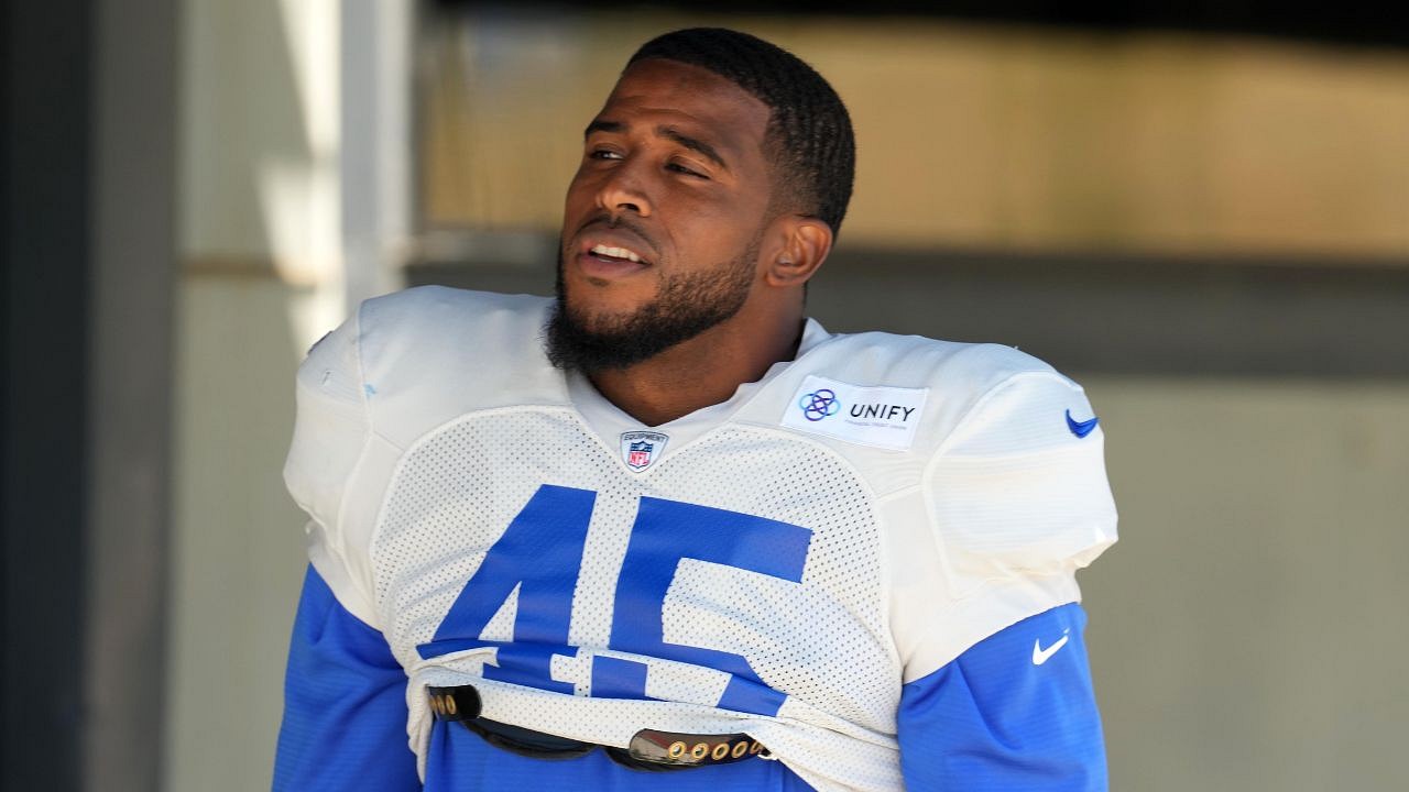 Rams Lb Bobby Wagner Who Tackled A Smoke Stick Wielding Protestor During Rams Vs 49ers Clash 6595