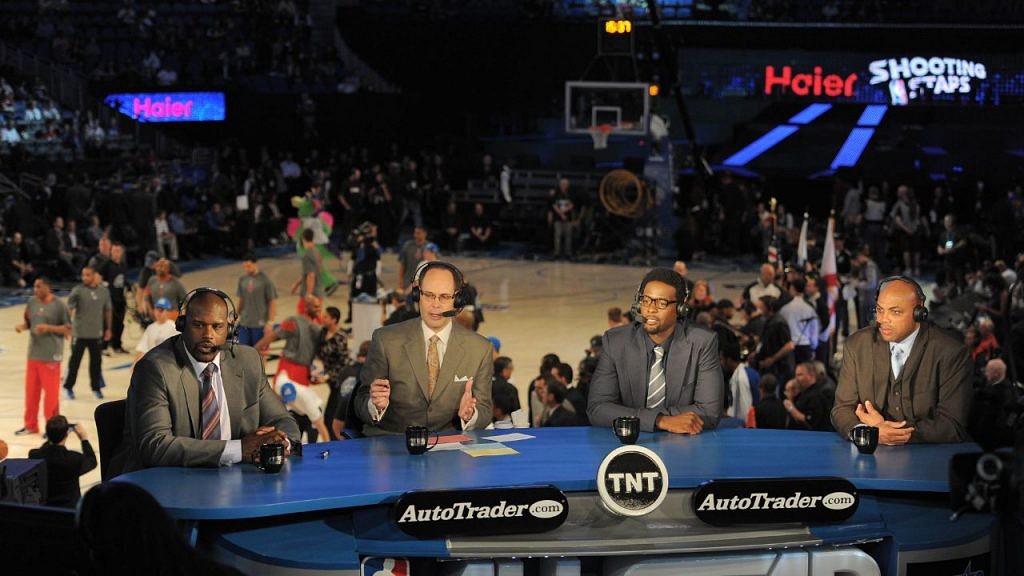 NBA ON TNT Crew Who Are the PlayByPlay Announcers, Sideline