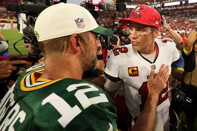 "Aaron Rodgers &amp; Tom Brady Should Stop Embarrassing Themselves": NFL Twitter Suggests That It Is Time For The Veteran Quarterbacks To Retire