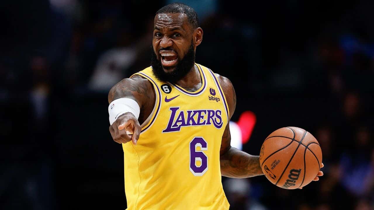 Is LeBron James Playing Tonight vs Timberwolves? Lakers Release Injury