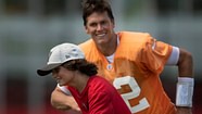 Tom Brady Kiss Archives The SportsRush