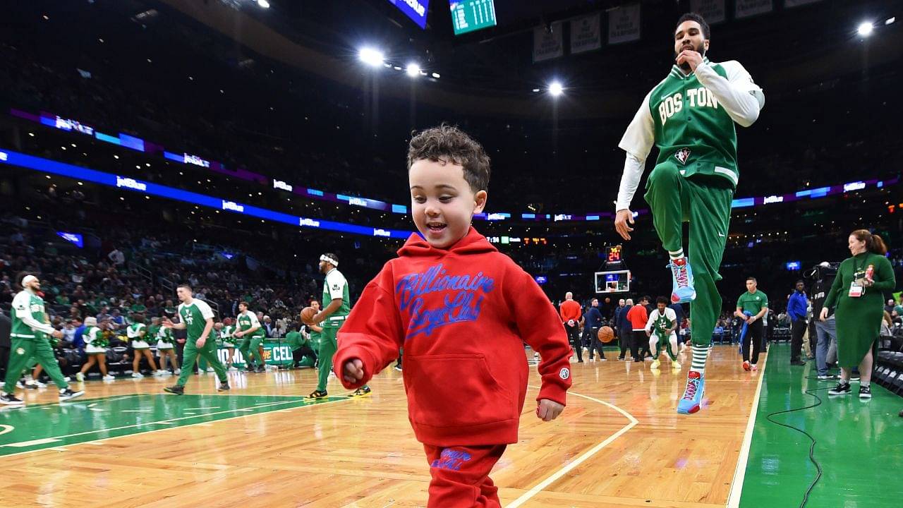 "4 Year Old Deuce Tatum Knows Lyrics Better Than LeBron James!": NBA Twitter Reacts to Jayson Tatum's Son Rapping About His Father