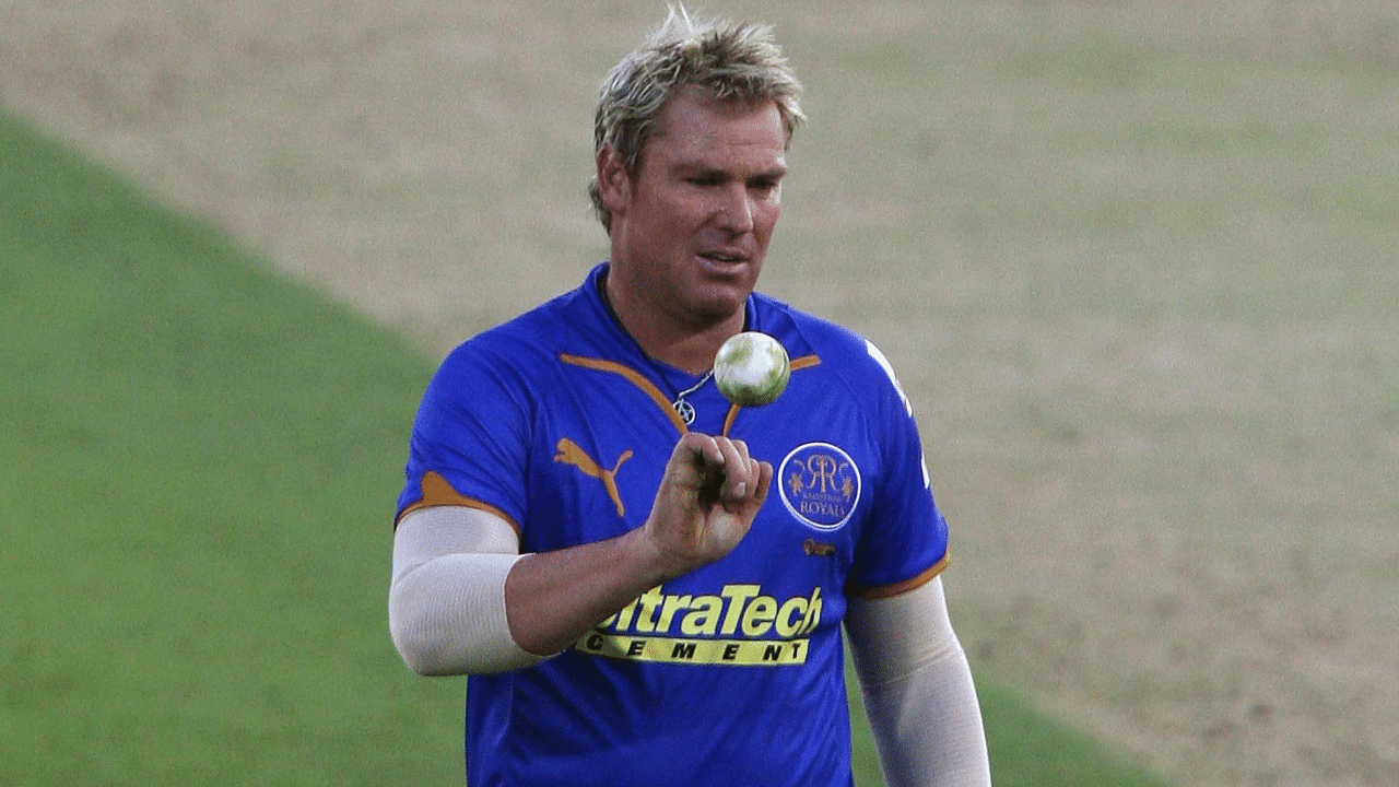 Shane Warne took his international retirement in 2007, but he came back in 2008 to play the IPL and won the trophy with Rajasthan Royals.