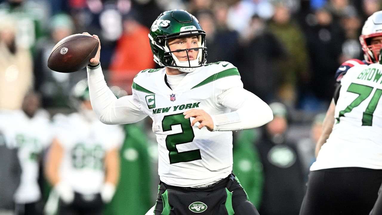 Zach Wilson: New York Jets quarterback booed off during defeat by  Jacksonville Jaguars