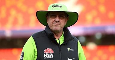 "Our players won't sit around and think": Trevor Bayliss confident of Sydney Thunder comeback vs Melbourne Renegades after record-breaking loss vs Adelaide Strikers