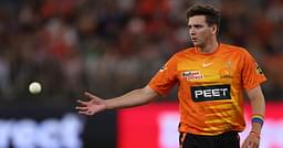 Why is Jhye Richardson not playing today's BBL 12 match between Perth Scorchers and Brisbane Heat at the Optus Stadium?