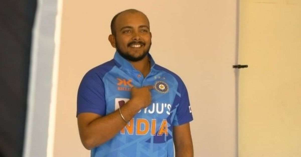 Prithvi Shaw height and weight: How tall is Prithvi Shaw? - The SportsRush