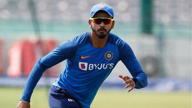 Why is Shreyas Iyer not playing today's 1st ODI between India and New Zealand in Hyderabad?