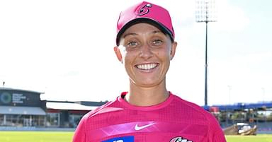 "Interesting decision to play BBL at North Sydney Oval": Ashleigh Gardner questions organizing a BBL game at North Sydney Oval due to smaller boundary size