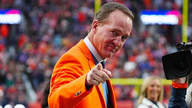 Peyton Manning Once Made a Jaw-Dropping 112-Yard Throw to Cris Carter from New York Skyscraper