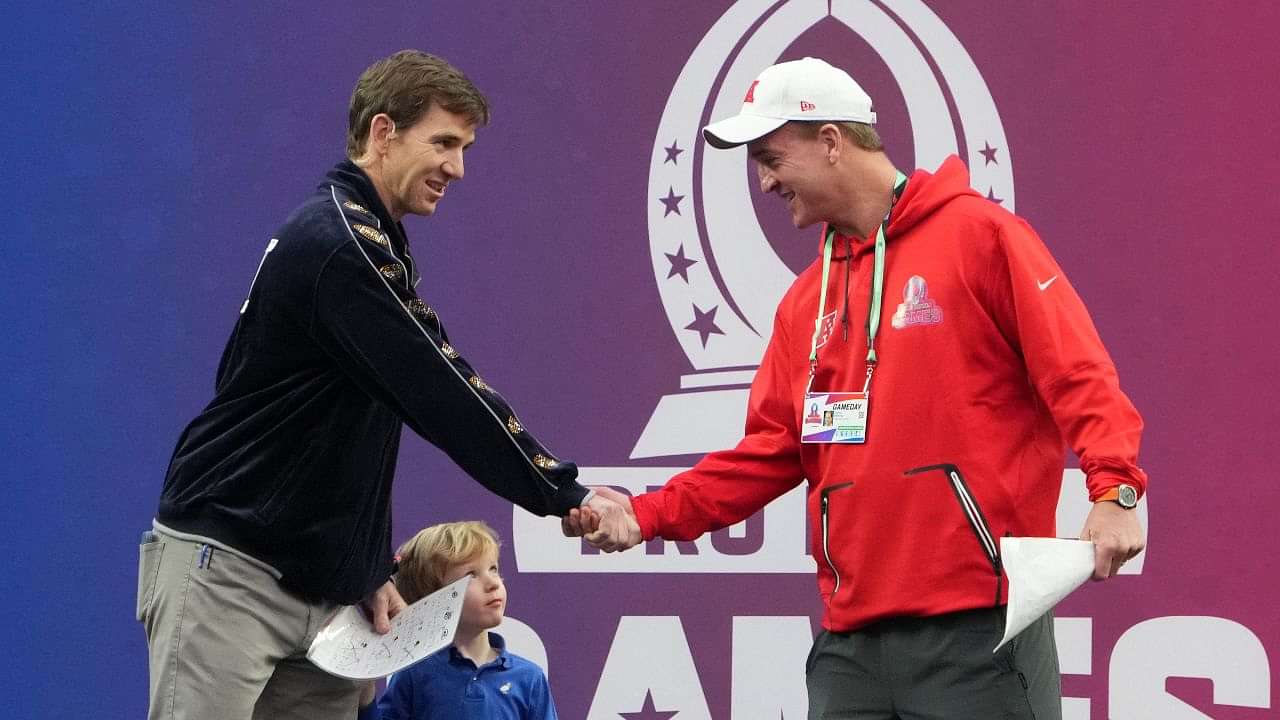 I'm So Much Better Than Peyton : Eli Manning Bags Bragging Rights Over  Brother Peyton Manning After Winning Pro Bowl Games - The SportsRush