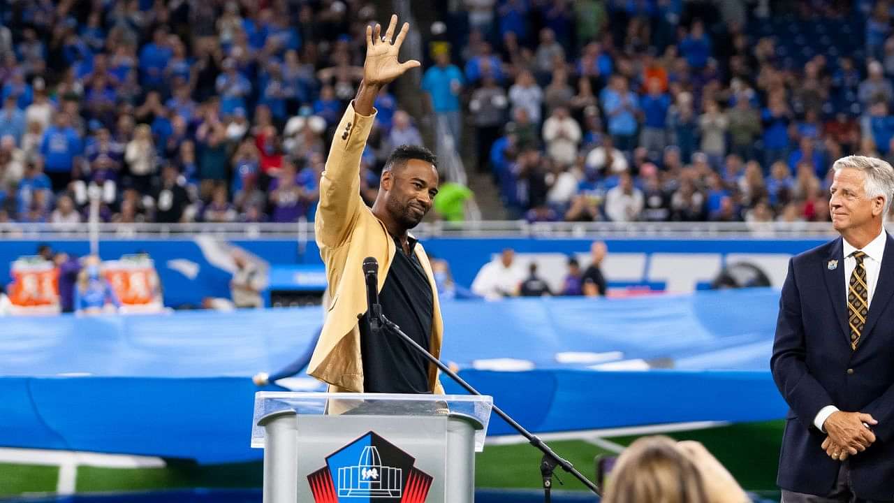 Former Lion Calvin Johnson makes it into Pro-Football Hall of Fame