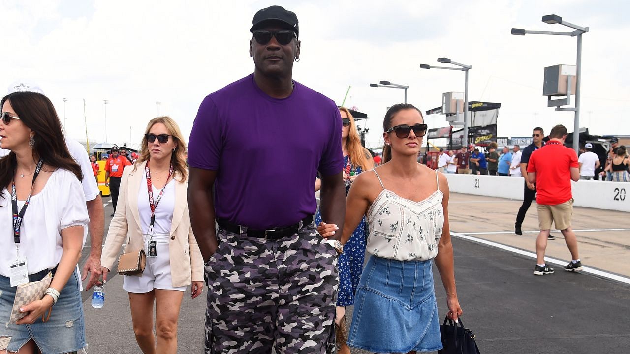 Michael Jordan Marries Long-Time Girlfriend Yvette Prieto In Front Of Family,  Friends And NBA Greats (PHOTOS)