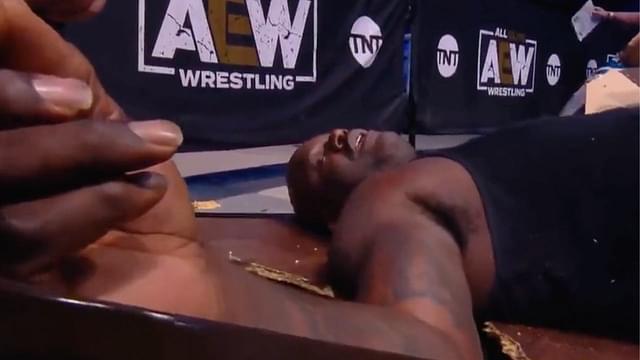 WATCH: 400lb Shaquille O’Neal Was Once Rushed in an Ambulance After Crashing Through Tables on AEW
