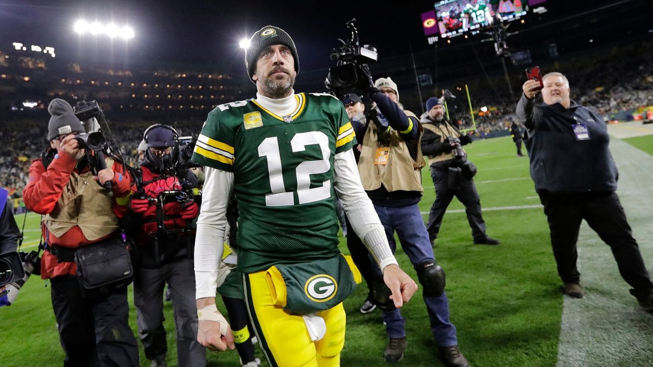 Lil Wayne Criticizes Green Bay Packers Over Aaron Rodgers