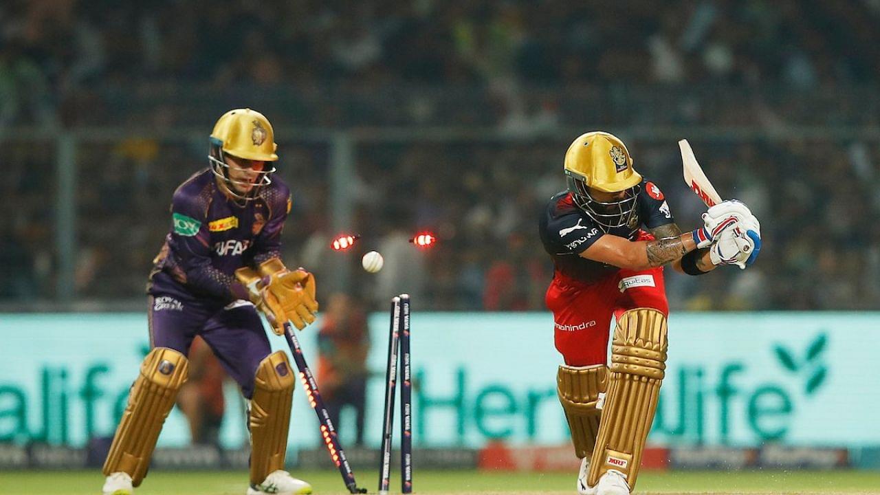 Memes on RCB: Funniest Twitter Reactions on Royal Challengers' batting collapse vs KKR at Eden Gardens