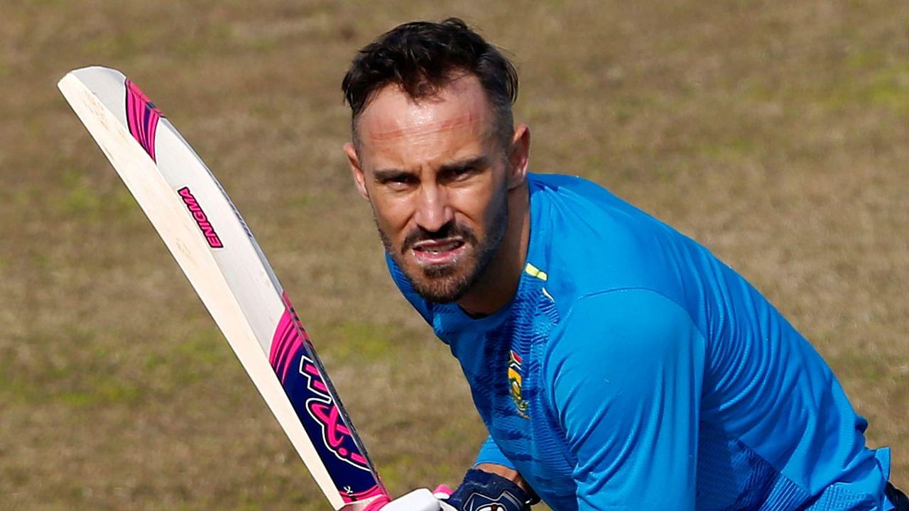 Why is Faf du Plessis not playing for South Africa?